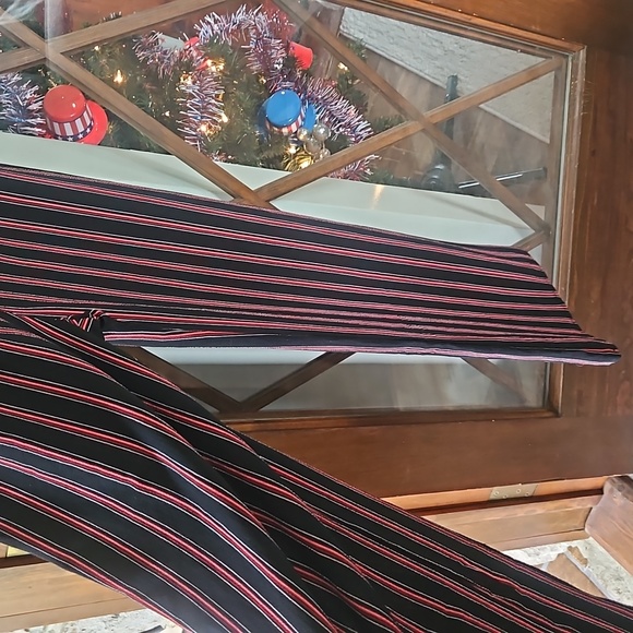 👖AMBIANCE SPAGHETTI STRAP PANT SUIT👖 - Picture 4 of 9